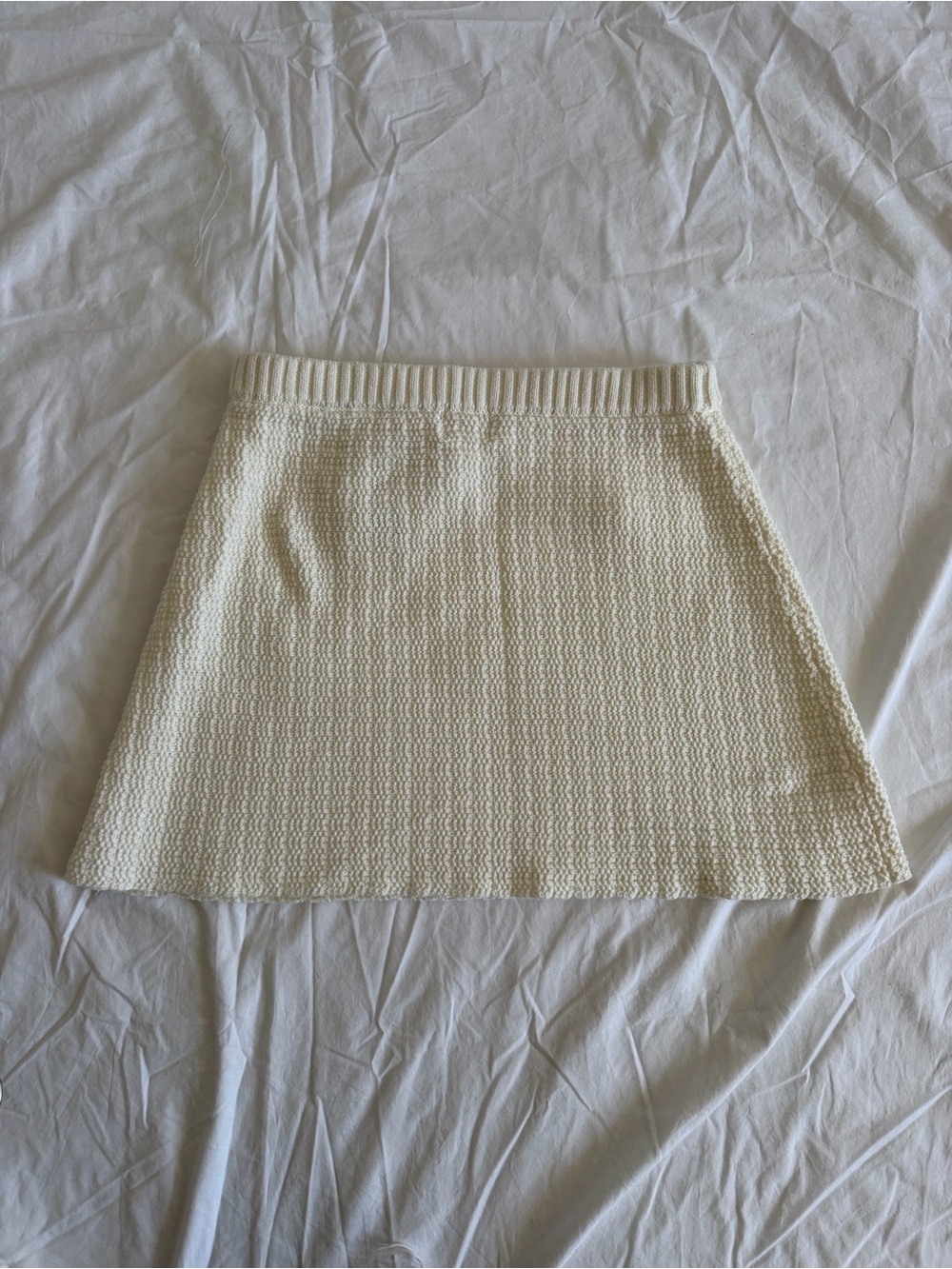 H&M Textured Knit Cardigan & Skirt Set - Picture 10 of 11